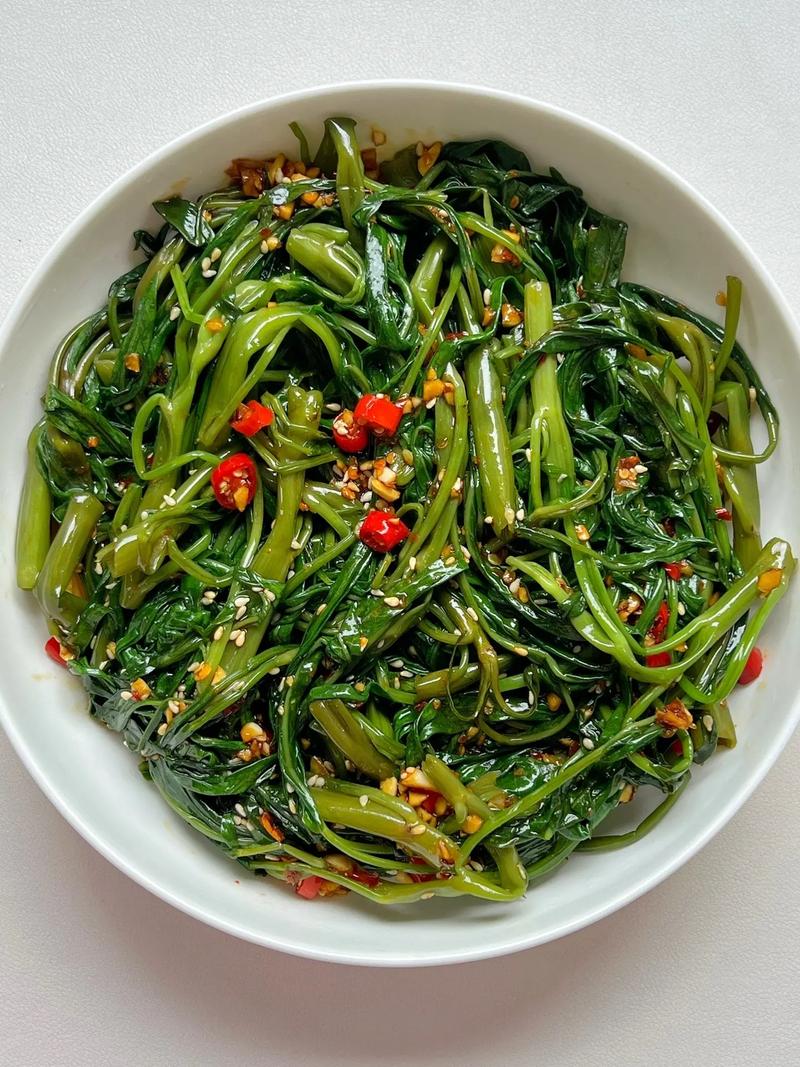 凉拌空心菜的做法(凉拌空心菜怎么做好吃窍门)-第4张图片-窝头美食网 凉拌空心菜的做法(凉拌空心菜怎么做好吃窍门)-第4张图片-窝头美食网