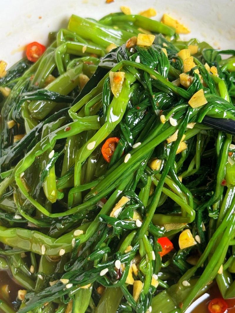 凉拌空心菜的做法(凉拌空心菜怎么做好吃窍门)-第6张图片-窝头美食网 凉拌空心菜的做法(凉拌空心菜怎么做好吃窍门)-第6张图片-窝头美食网