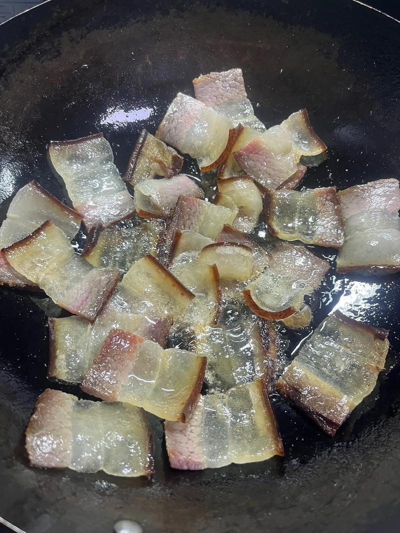 冰冻肉怎么做好吃(冷冻肉怎么做)-第1张图片-窝头美食网 冰冻肉怎么做好吃(冷冻肉怎么做)-第1张图片-窝头美食网