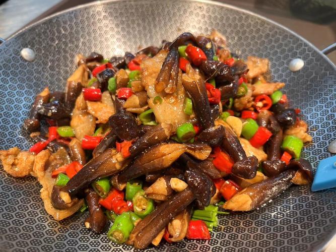 鸡枞菌做法(鸡枞菌做法大全)-第4张图片-窝头美食网 鸡枞菌做法(鸡枞菌做法大全)-第4张图片-窝头美食网