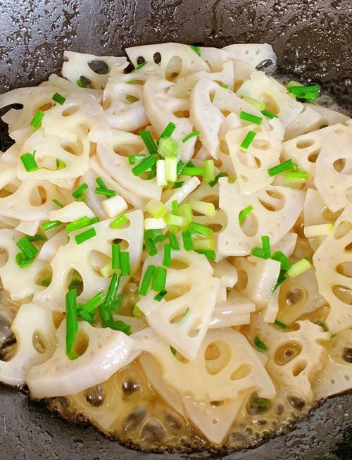莲藕怎么烧好吃(莲藕怎么烧好吃又简单)-第3张图片-窝头美食网 莲藕怎么烧好吃(莲藕怎么烧好吃又简单)-第3张图片-窝头美食网