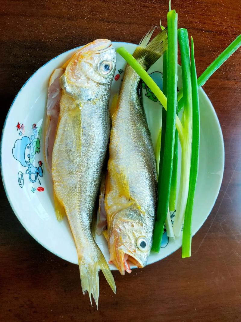 冻的小黄花鱼怎么做好吃(冻的小黄花鱼怎么做好吃呢)-第8张图片-窝头美食网 冻的小黄花鱼怎么做好吃(冻的小黄花鱼怎么做好吃呢)-第8张图片-窝头美食网