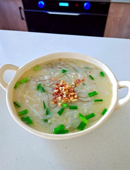 粉丝汤做法(菠菜粉丝汤做法)-第2张图片-窝头美食网 粉丝汤做法(菠菜粉丝汤做法)-第2张图片-窝头美食网
