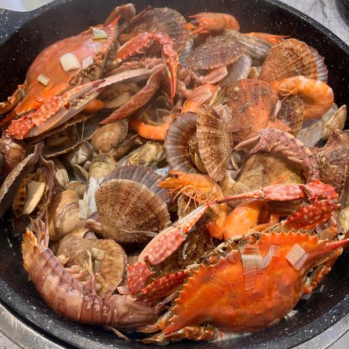 海鲜锅家常做法(海鲜锅菜谱)-第6张图片-窝头美食网 海鲜锅家常做法(海鲜锅菜谱)-第6张图片-窝头美食网