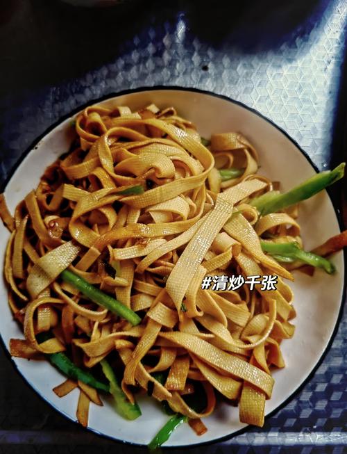 豆千张怎么做好吃(千张豆干的做法)-第8张图片-窝头美食网 豆千张怎么做好吃(千张豆干的做法)-第8张图片-窝头美食网