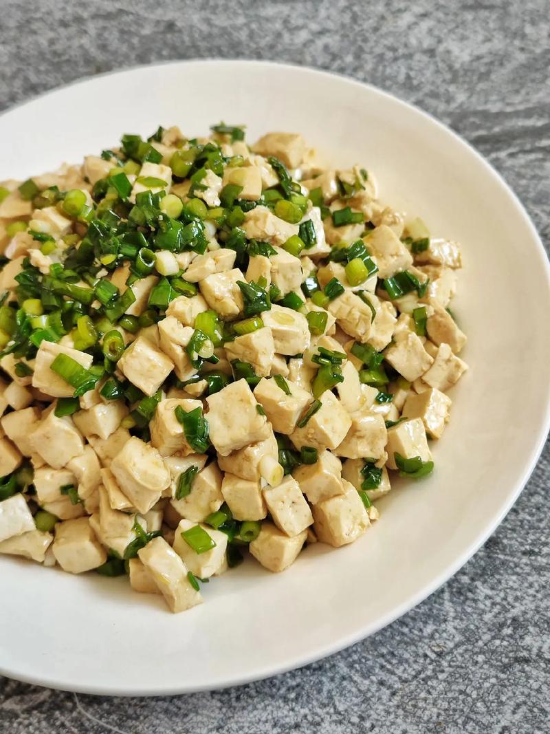 小葱拌豆腐的做法大全(小葱拌豆腐的做法大全视频)-第2张图片-窝头美食网 小葱拌豆腐的做法大全(小葱拌豆腐的做法大全视频)-第2张图片-窝头美食网