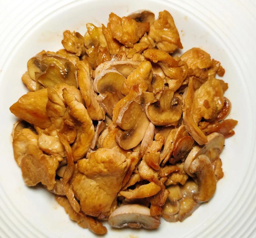 鸡肉片的做法(汆鸡肉片的做法)-第4张图片-窝头美食网 鸡肉片的做法(汆鸡肉片的做法)-第4张图片-窝头美食网