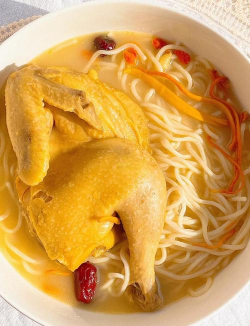 公鸡面怎么做好吃(公鸡面的做法大全)-第2张图片-窝头美食网 公鸡面怎么做好吃(公鸡面的做法大全)-第2张图片-窝头美食网