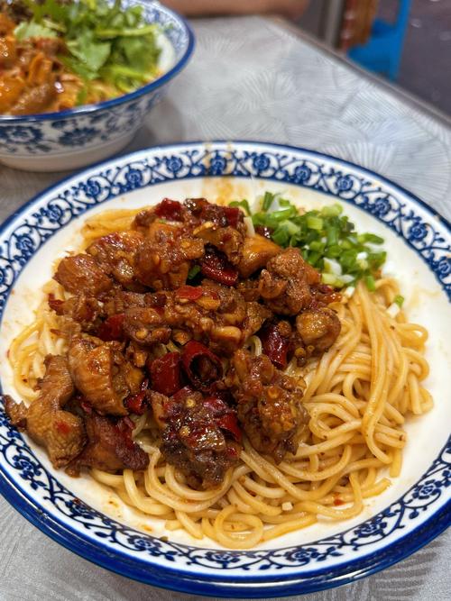 公鸡面怎么做好吃(公鸡面的做法大全)-第4张图片-窝头美食网 公鸡面怎么做好吃(公鸡面的做法大全)-第4张图片-窝头美食网